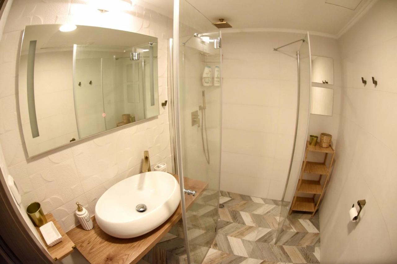 Luxury Suite On Lev Eilat With Balcony And Jacuzzi Екстер'єр фото